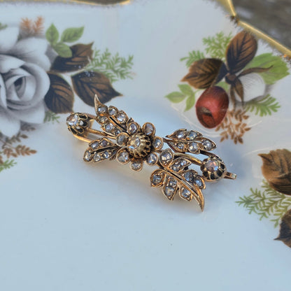 Antieke 14k gouden roosdiamant broche bloemtak en tremblant