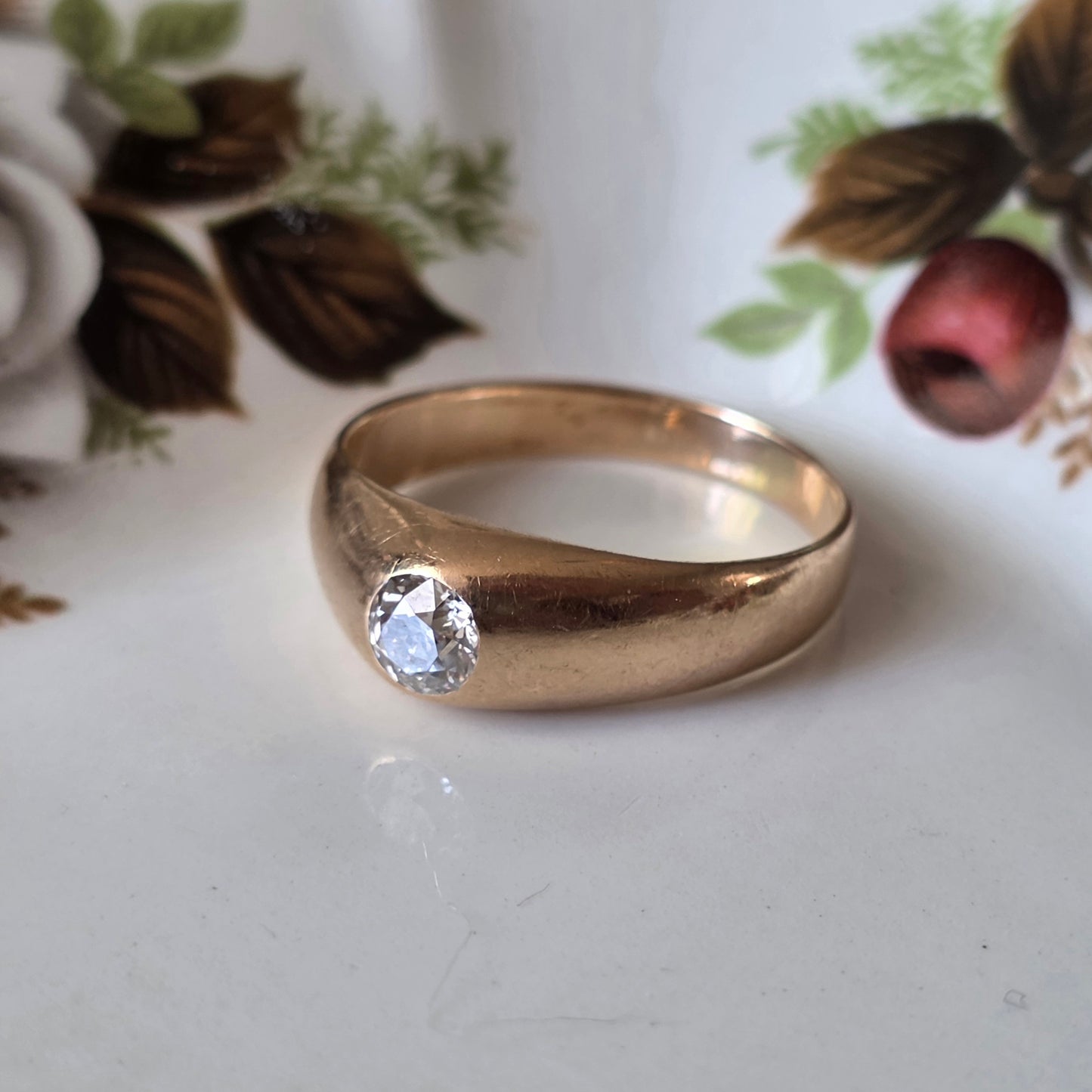 Antieke 14k gouden gypsy bombe ring old European cut diamant 0.4ct