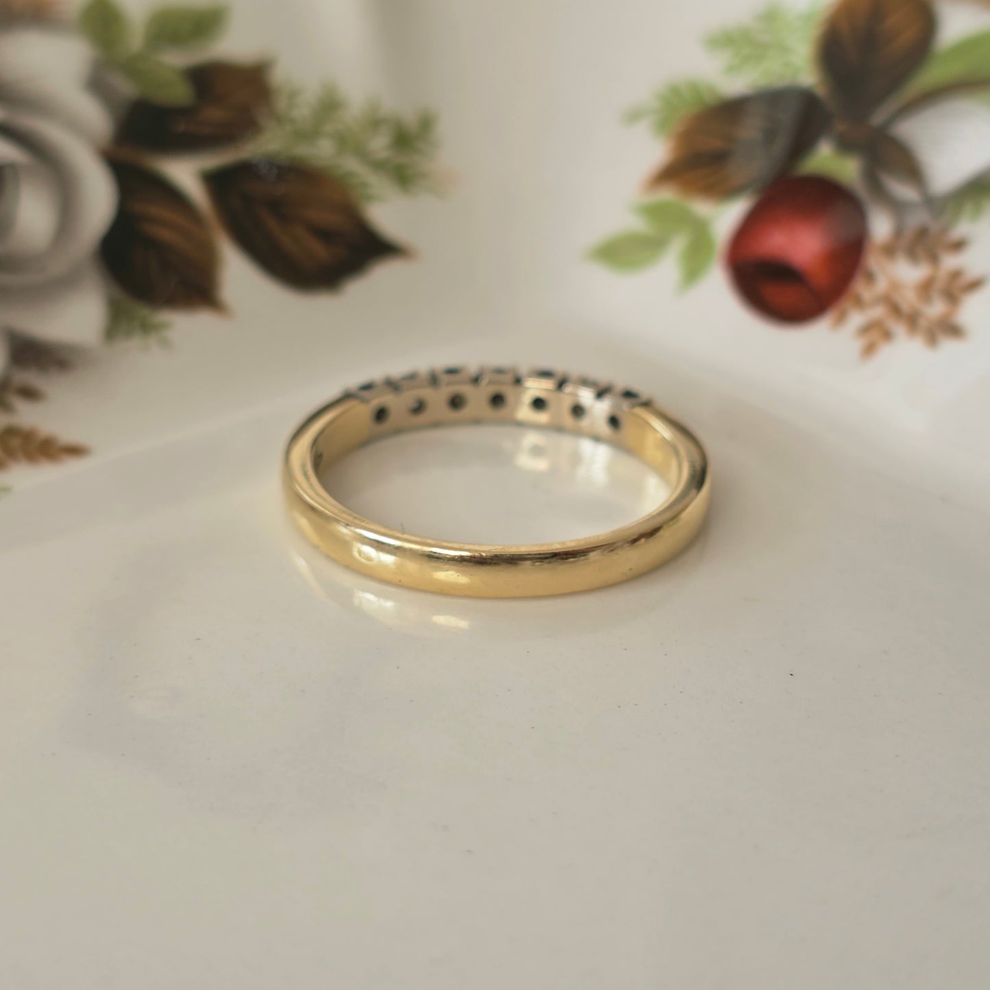 Vintage 14k gouden ring met saffier en diamant 0.12ct