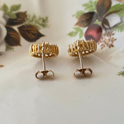 Vintage 14k gold diamond stud earrings pear