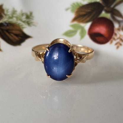 Vintage 18k gouden ring met ster saffier
