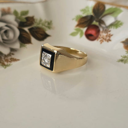 Vintage 14k gouden zegelring met onyx en diamant