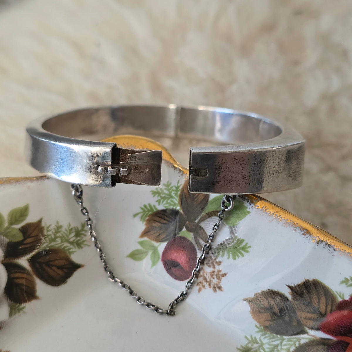 Vintage zilveren bangle gravure