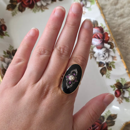 Antieke 14k gouden ring met onyx, robijnen en roosdiamant