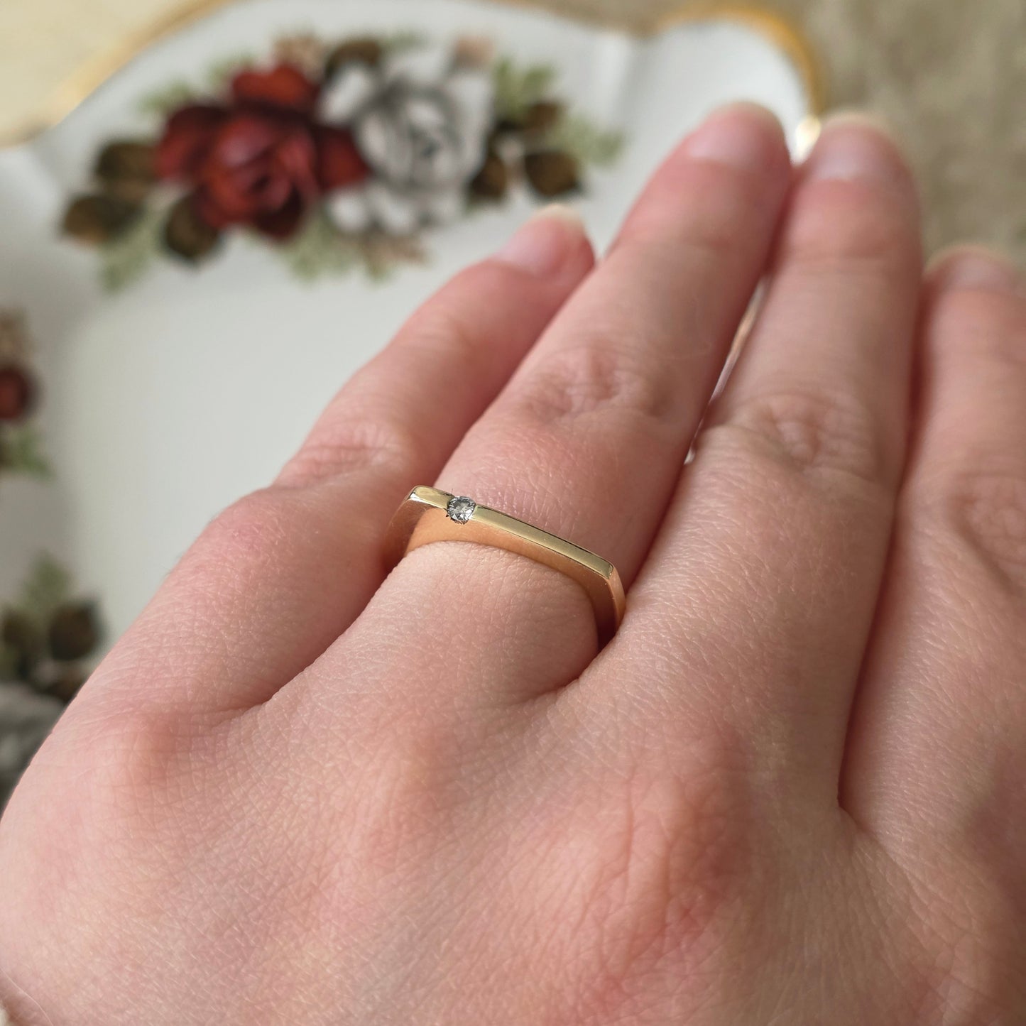Vintage 14k gouden ring met diamant druppel 0.04ct