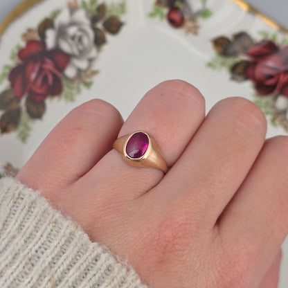 Vintage 18k gouden zegelring robijn