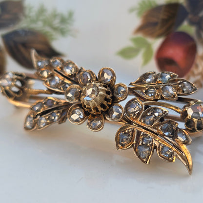 Antieke 14k gouden roosdiamant broche bloemtak en tremblant