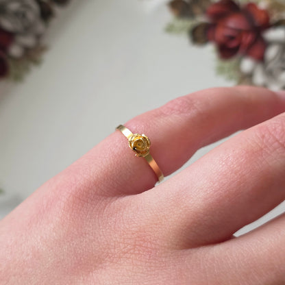 Vintage 18k ring met bloem