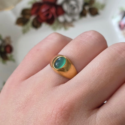 Vintage 18k gouden ring groene chrysopraas