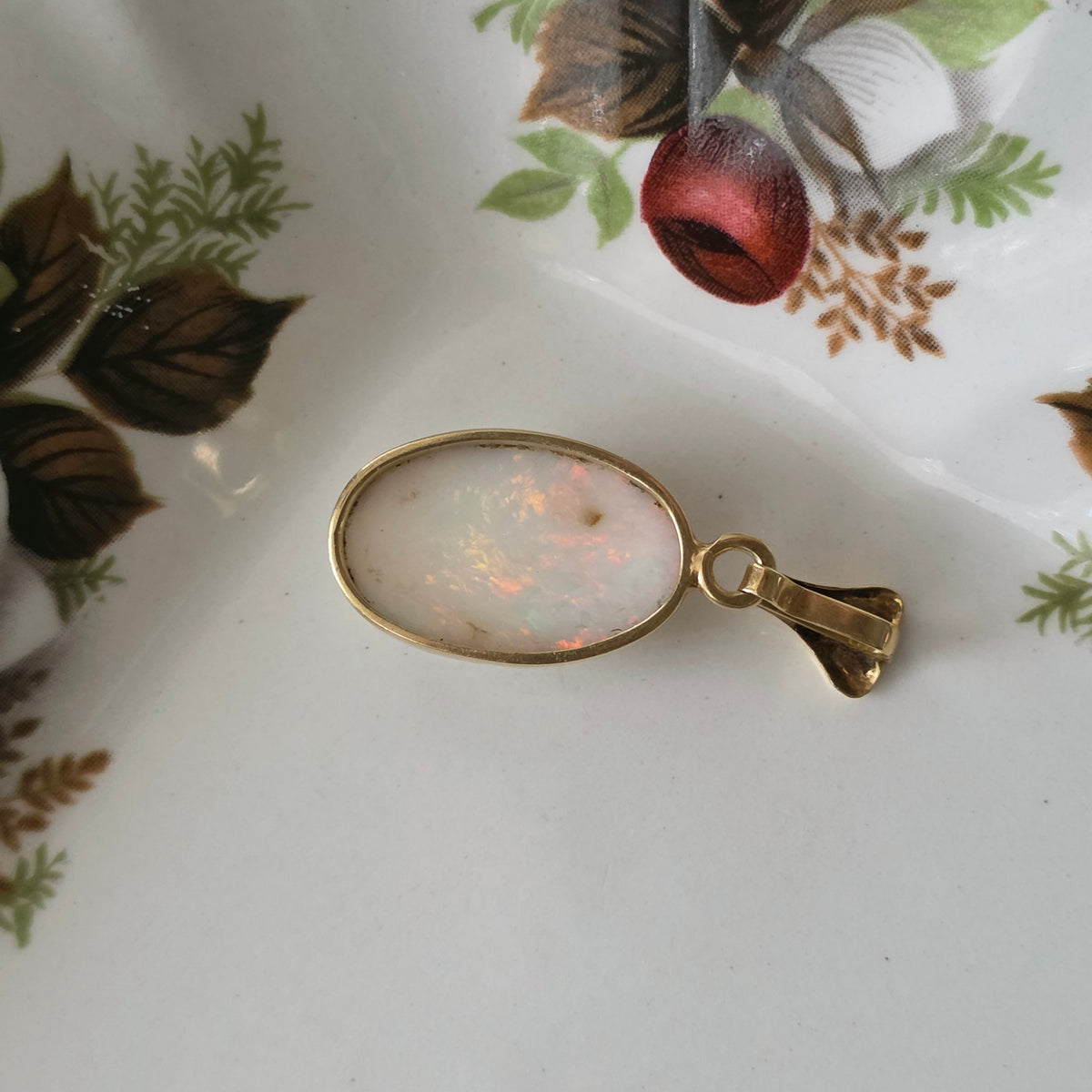 Vintage 14k gouden hanger met opaal