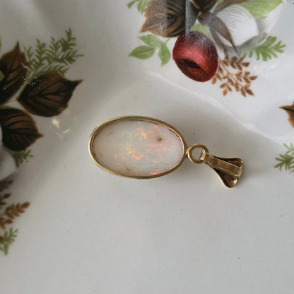 Vintage 14k gouden hanger met opaal