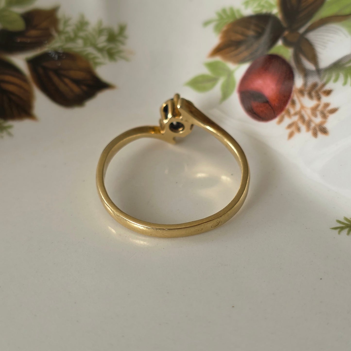 Vintage 14k gouden ring solitair saffier