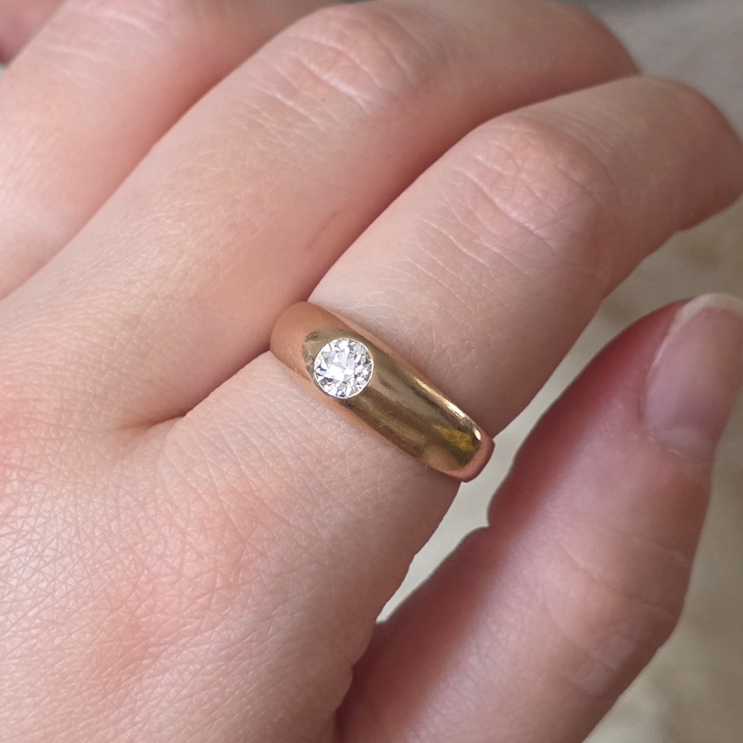 Antieke 14k gouden gypsy bombe ring old European cut diamant 0.4ct