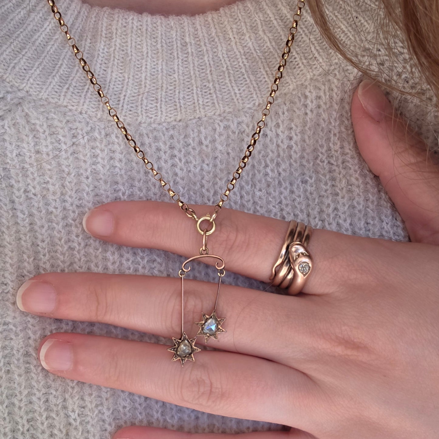 Antieke 14k gouden hanger sterren met roosdiamanten