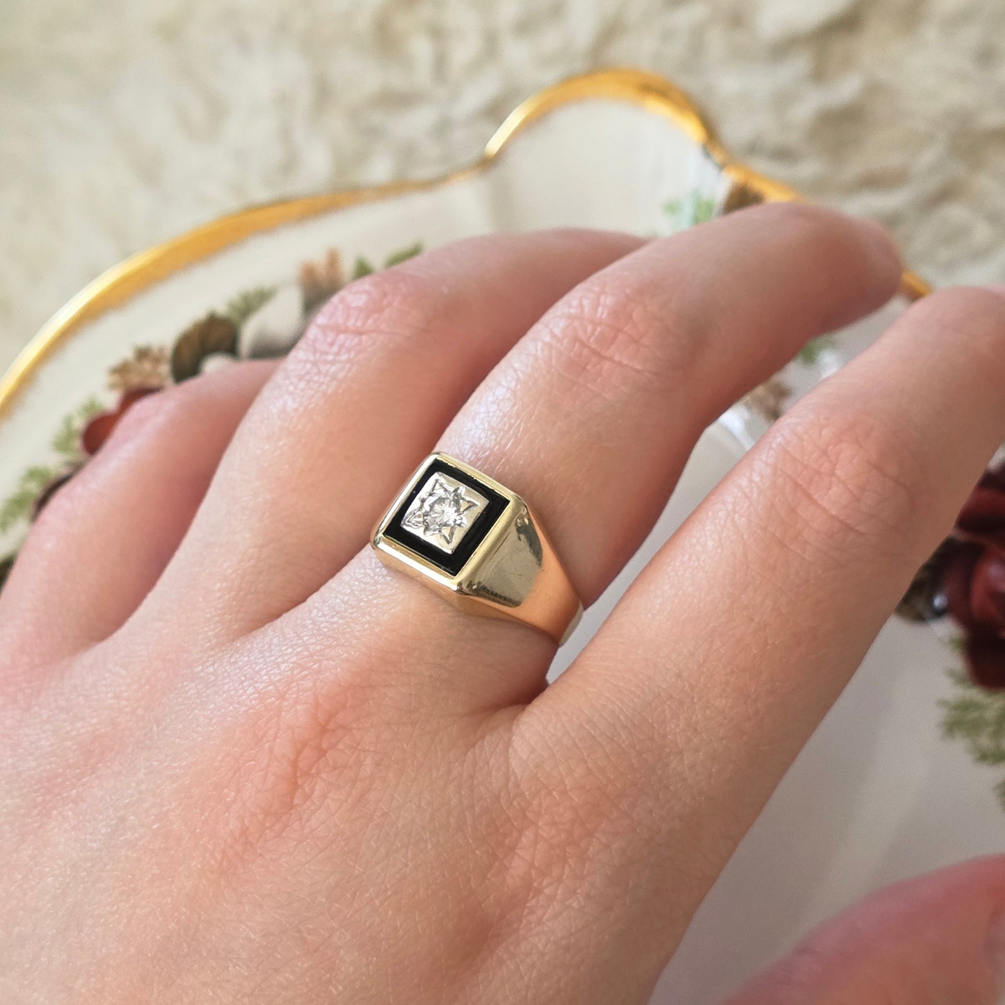 Vintage 14k gouden zegelring met onyx en diamant