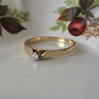 Vintage 14k gouden ring met diamant 0.08ct