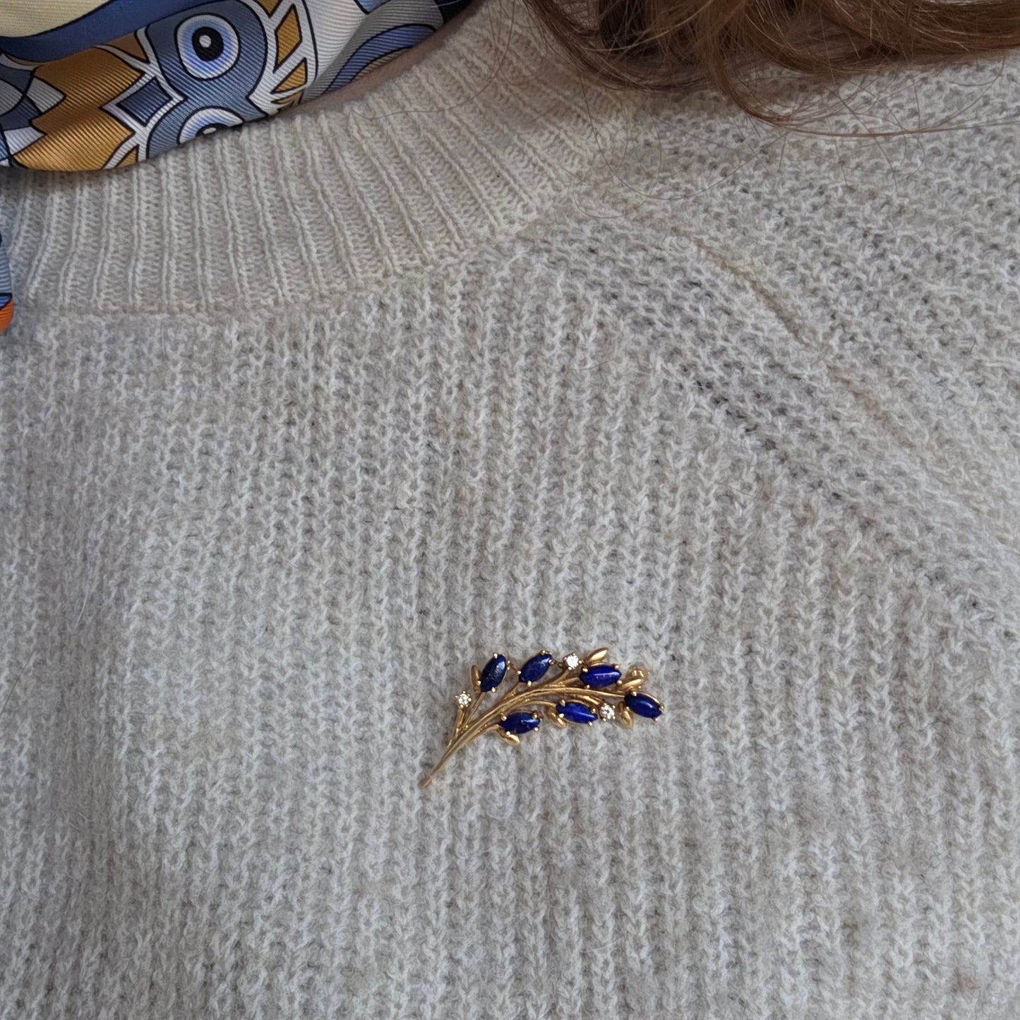 Vintage 14k gouden broche met diamant en lapis lazuli