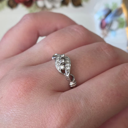 Vintage 14k witgouden ring met 13 diamanten