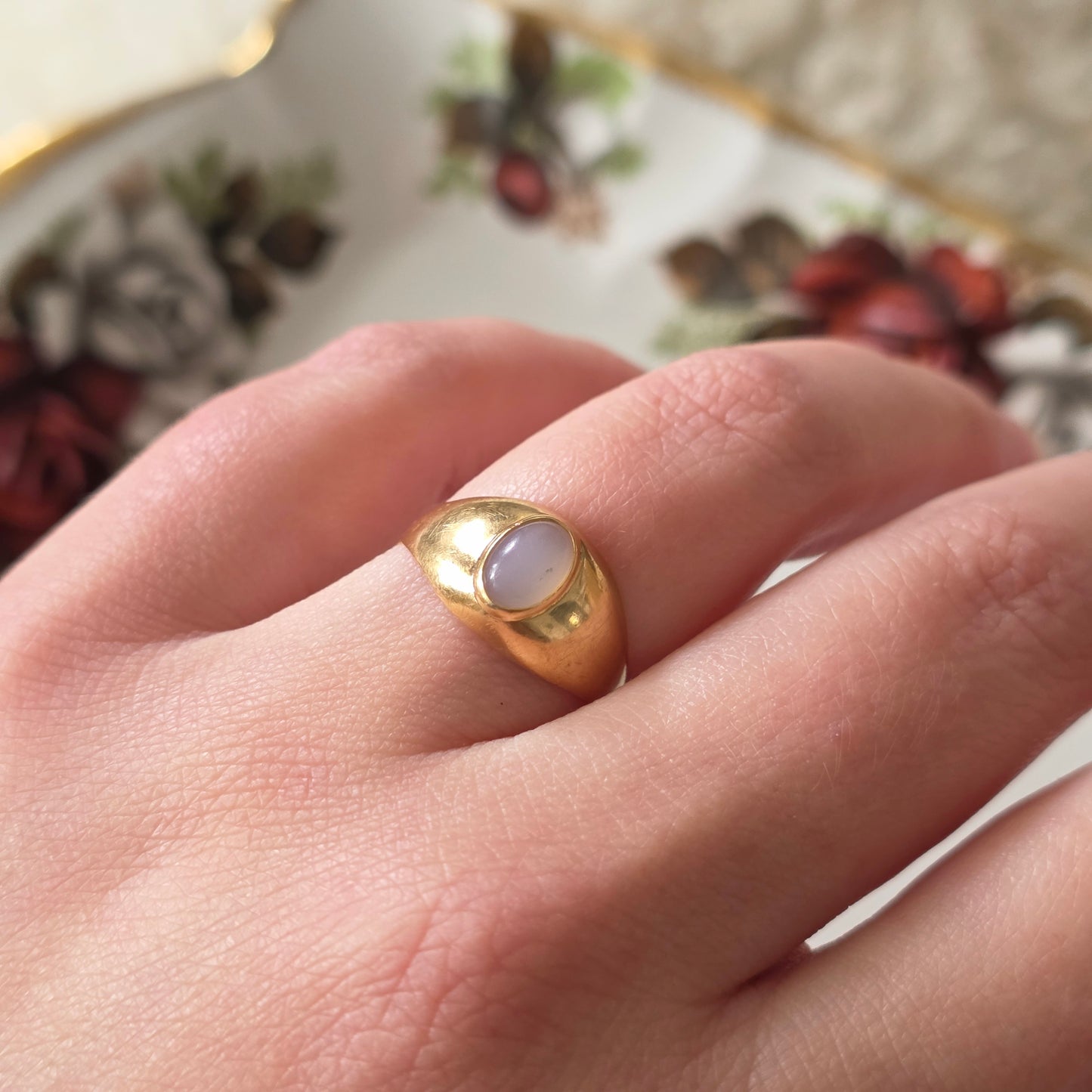 Vintage 18k ring met maansteen