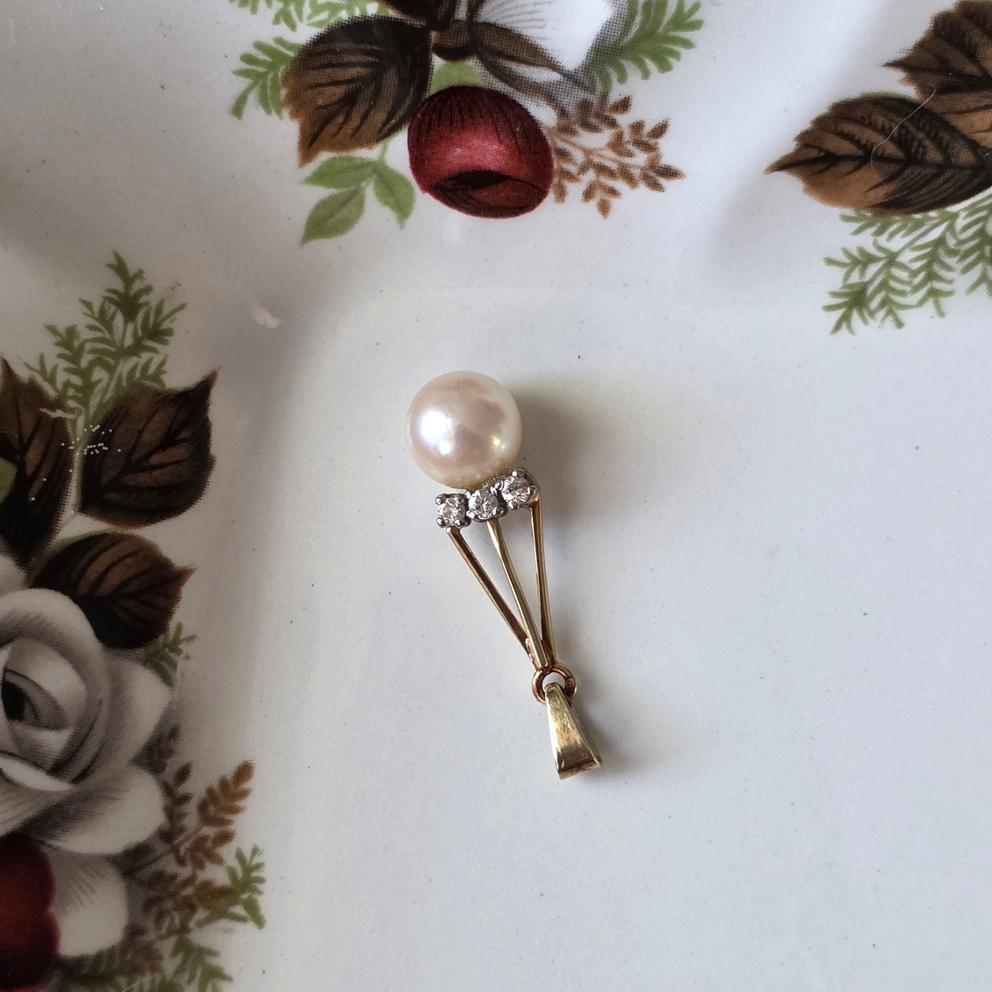 Vintage 14k gouden hanger parel en diamanten