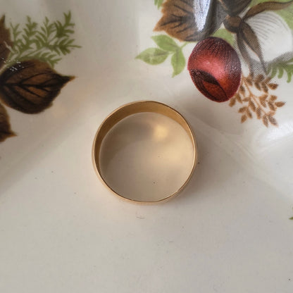 Vintage 18k gold pinky ring with stars