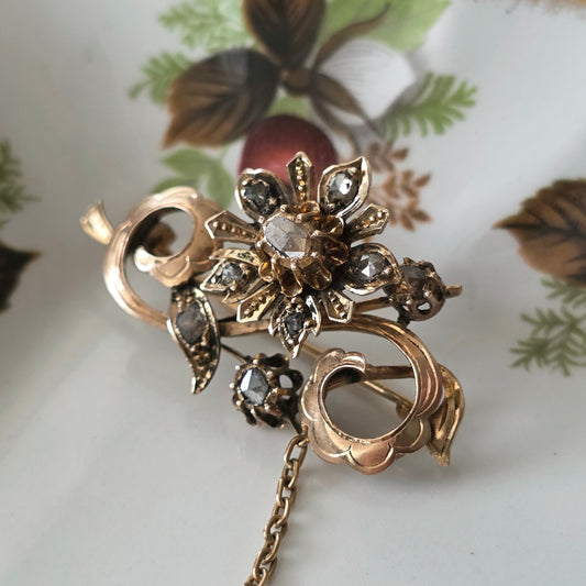 Antieke 14k gouden roosdiamant broche bloemtak