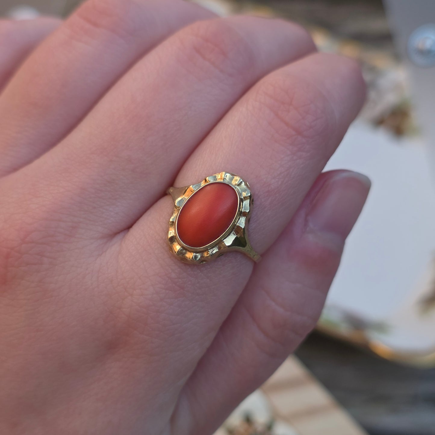 Vintage 14k gouden ring bloedkoraal