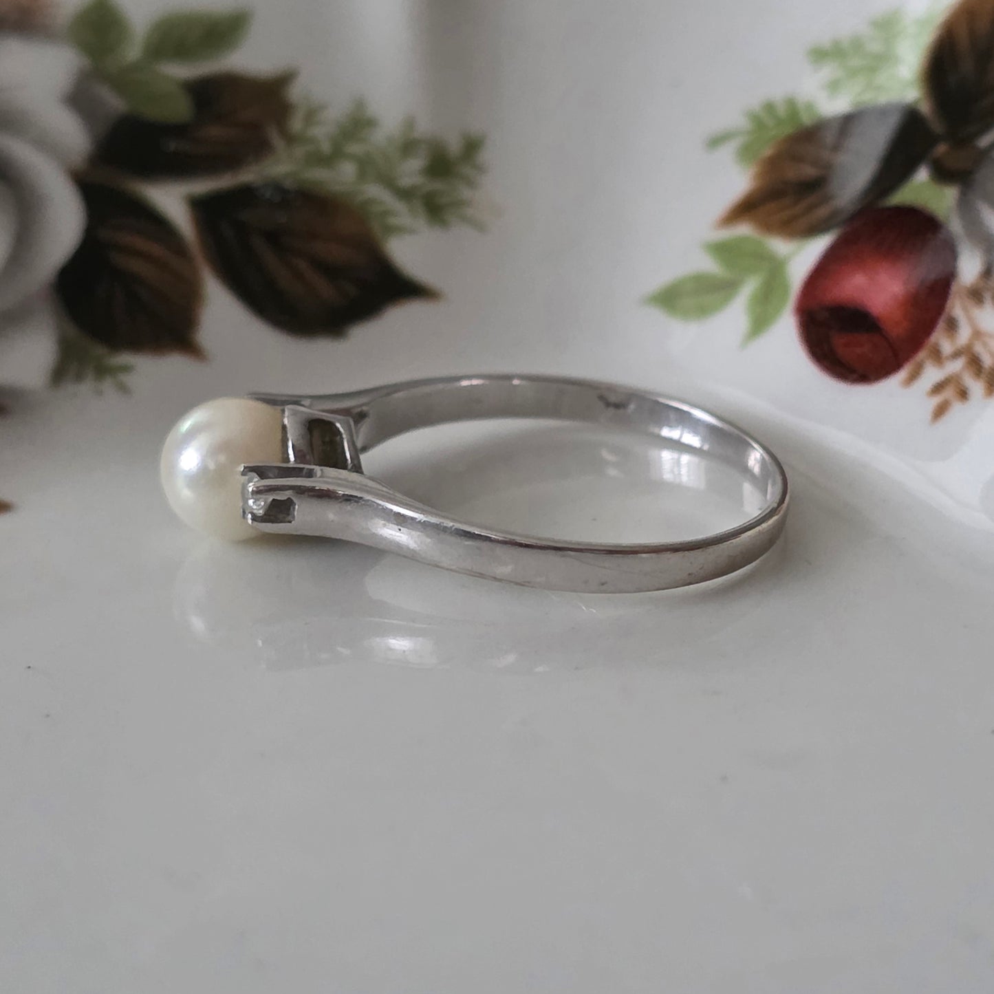 Vintage 14k witgouden ring met parel en diamanten