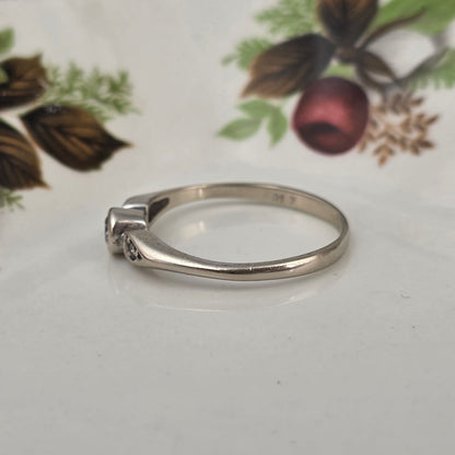 Vintage 14k witgouden ring diamant trilogy 0.17ct
