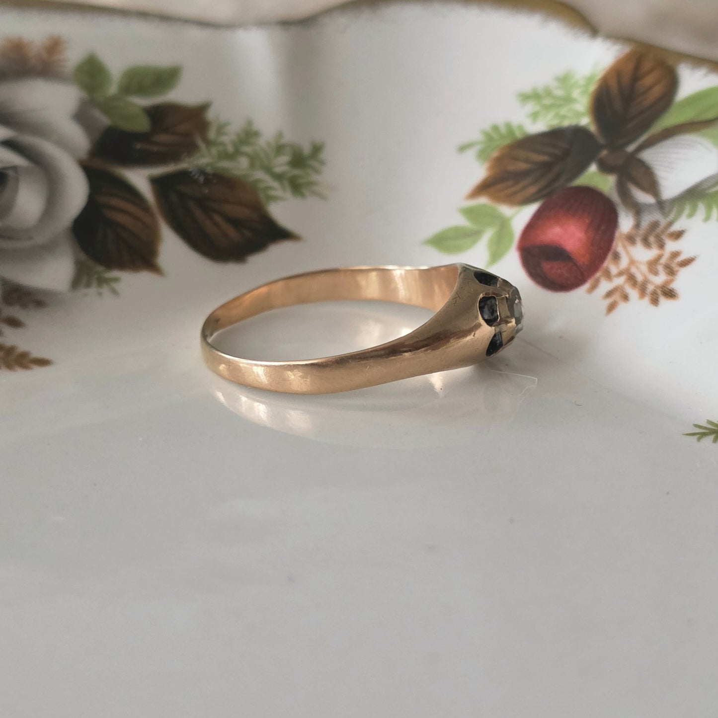 Antique 14k gold belcher ring with rose-cut diamond