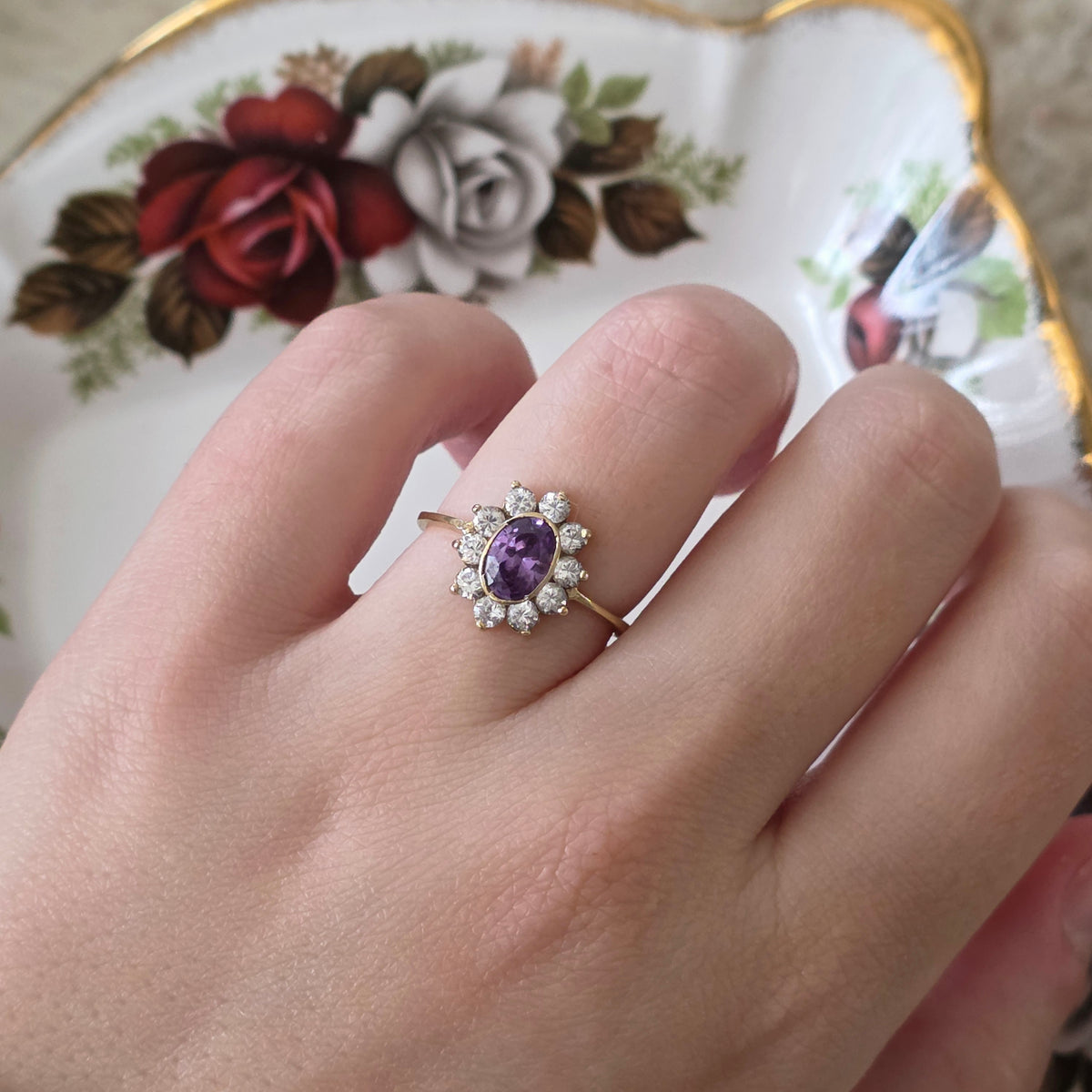 Vintage 14k gold ring with amethyst and white quartz