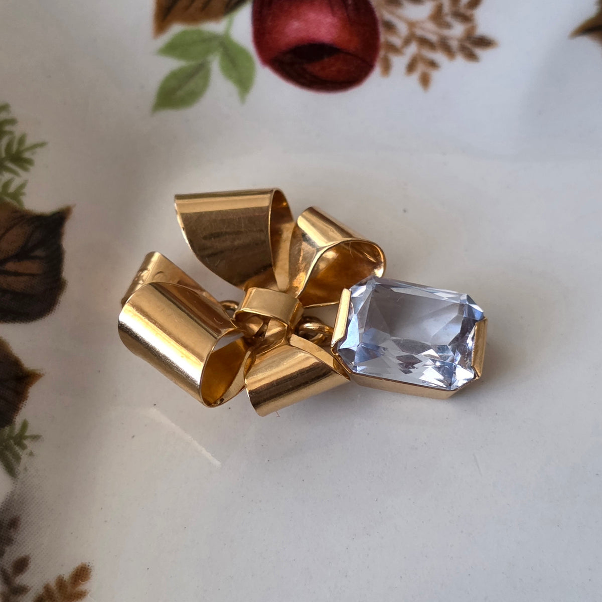 Vintage 18k gouden hanger strik met aquamarijn
