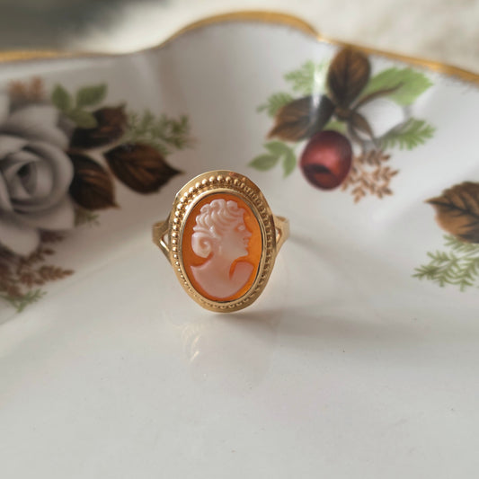 Vintage 18k ring met camee