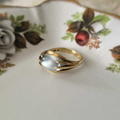 Vintage 14k gouden ring met maansteen cabochon
