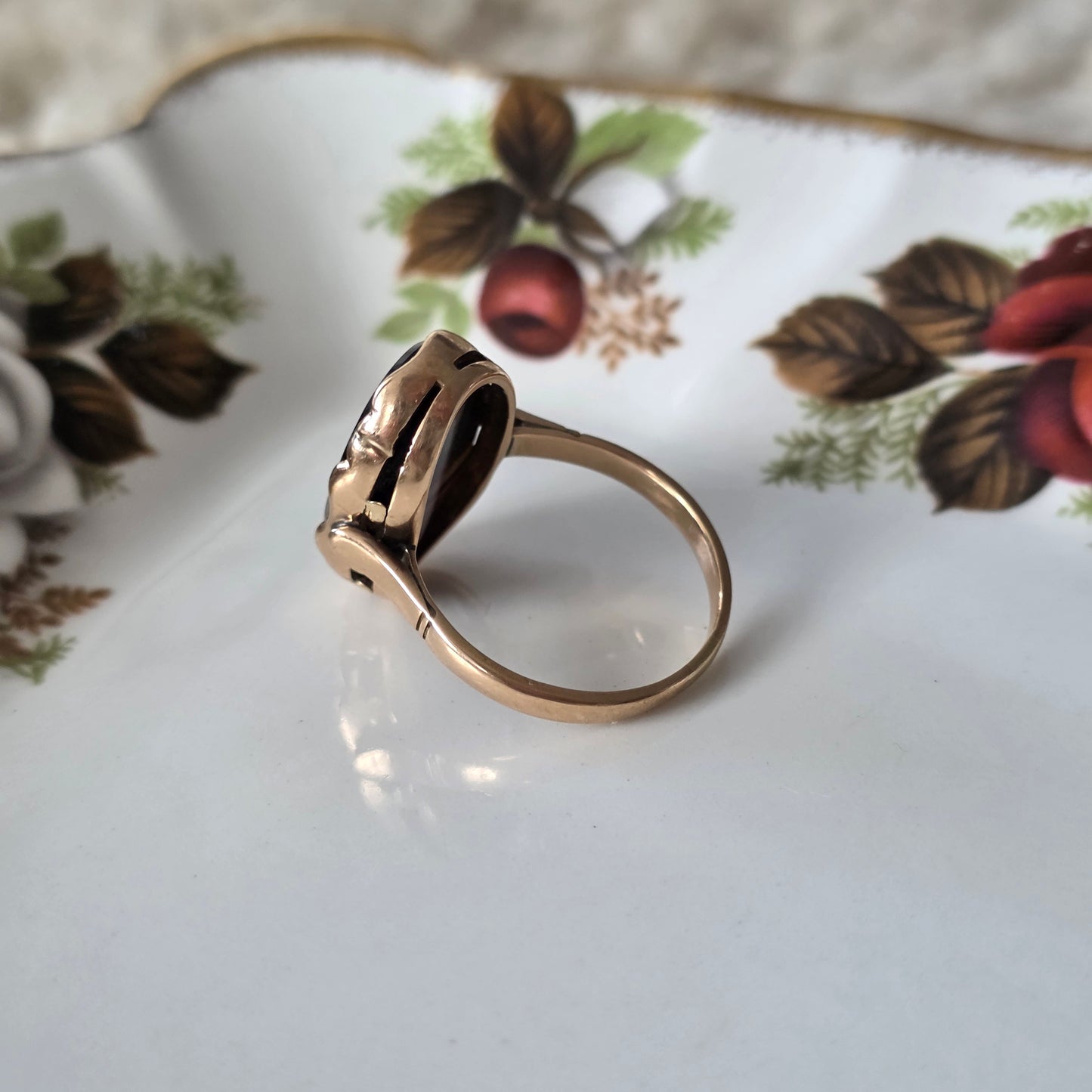 Vintage 14k rose gouden ring zwarte band agaat