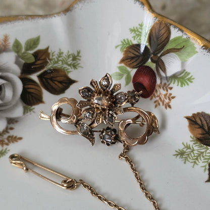 Antieke 14k gouden roosdiamant broche bloemtak