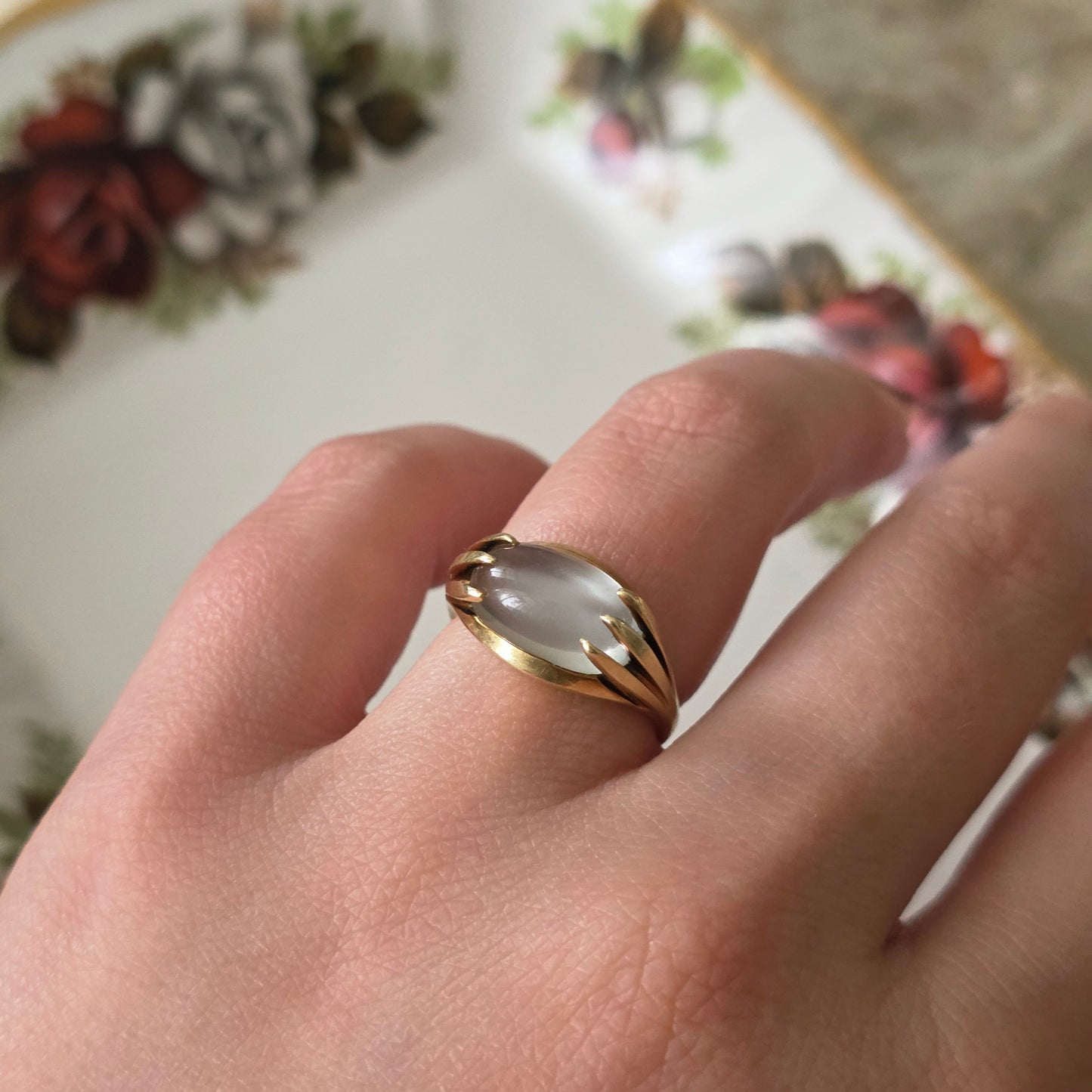 Vintage 14k gouden ring met maansteen cabochon