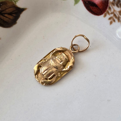 Vintage 18k gouden hanger scarabee