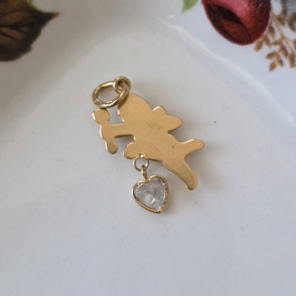 Vintage 18k gold Cupid pendant