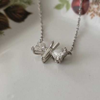 Vintage 18k witgouden ketting met diamanten vlinder ca. 1ct