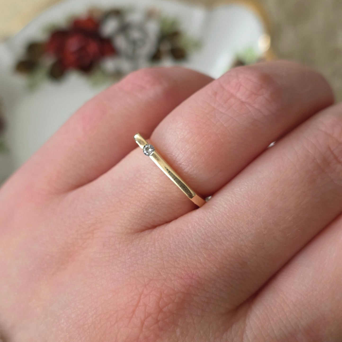 Vintage 14k gouden ring met diamant druppel 0.04ct