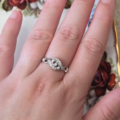 Vintage 14k witgouden ring met 13 diamanten