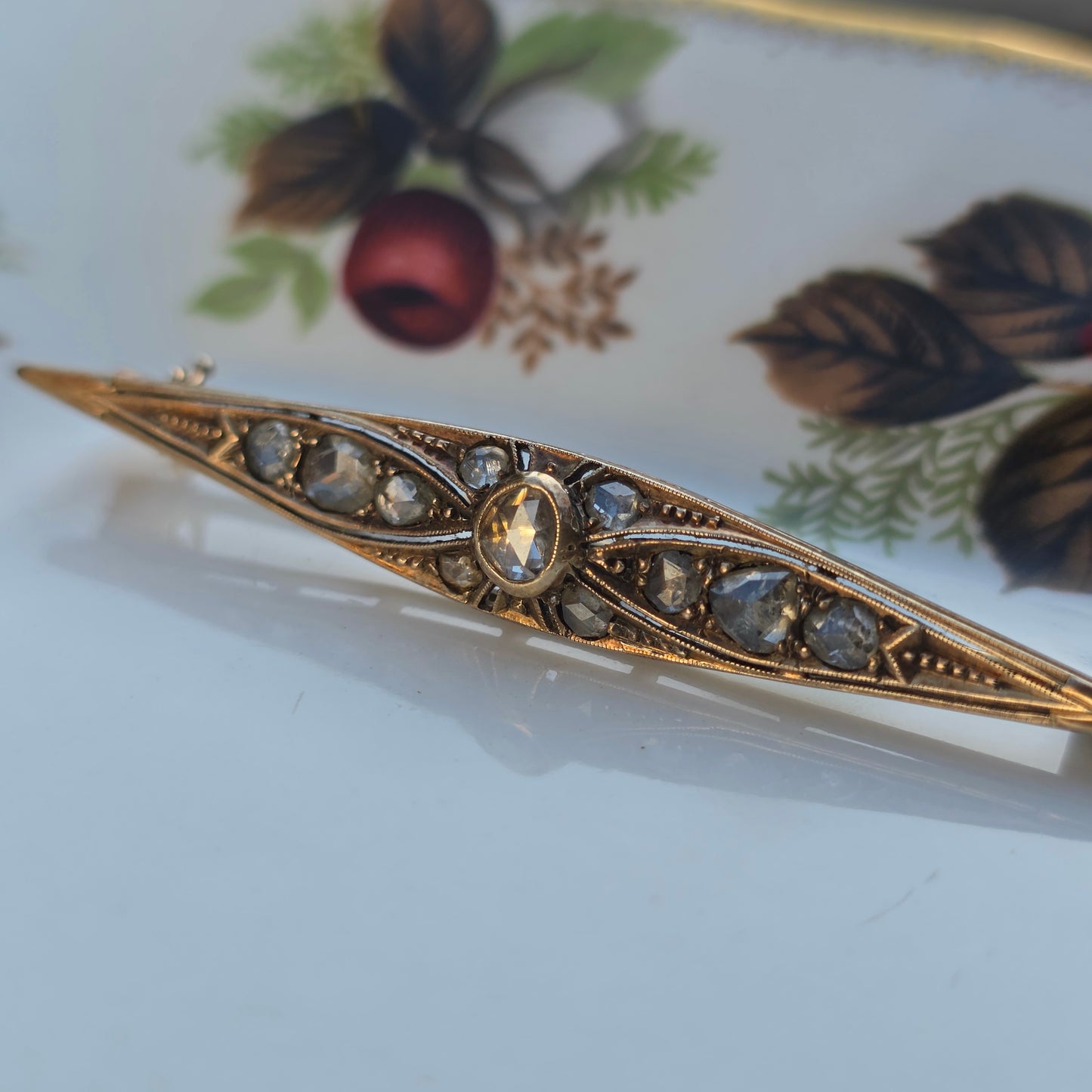 Antieke 14k gouden roosdiamant broche vroege Art Deco
