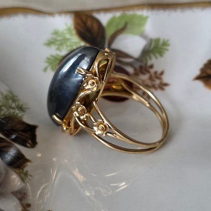Vintage 14k gouden ring met hematiet en bloemen
