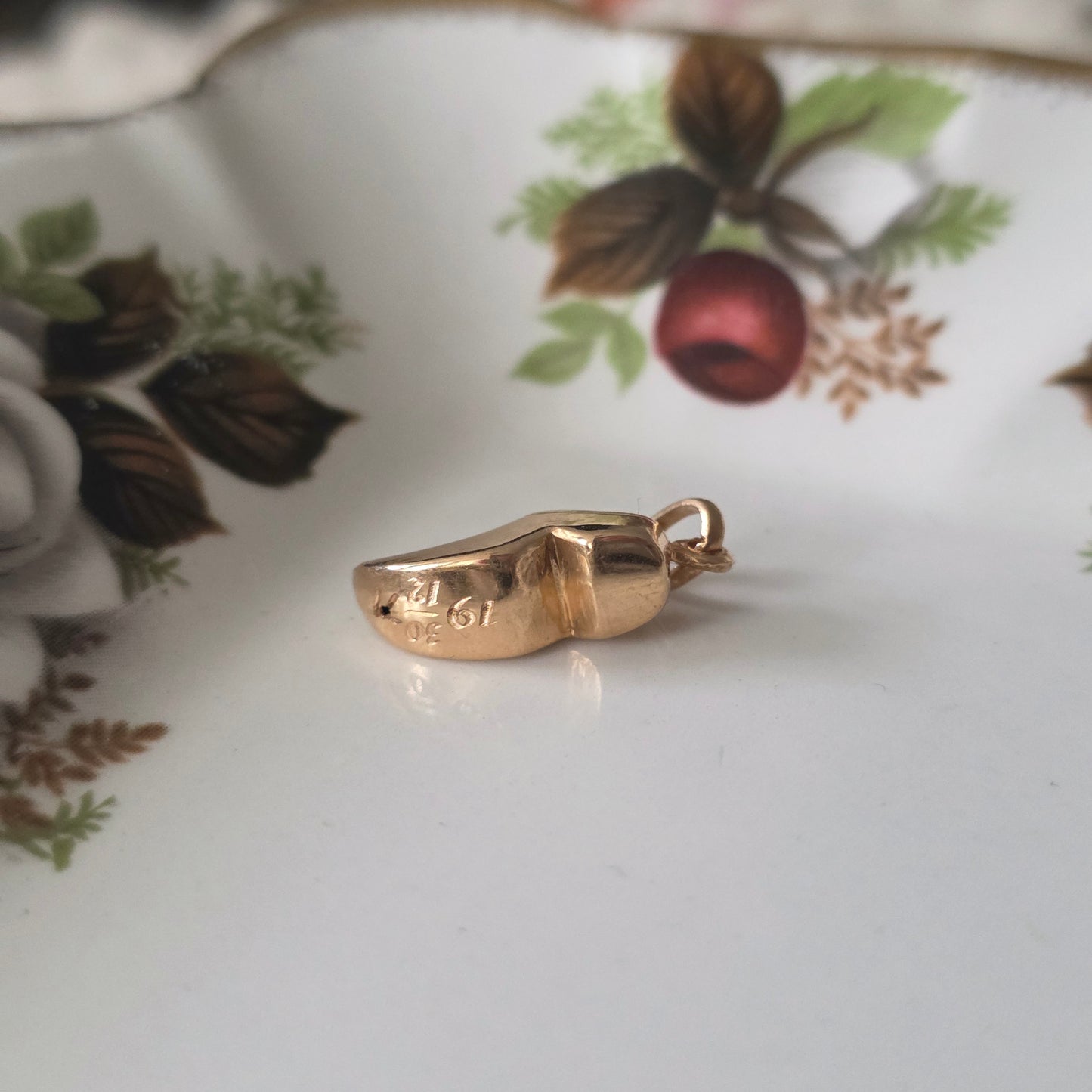 Vintage 18k gouden hanger klomp