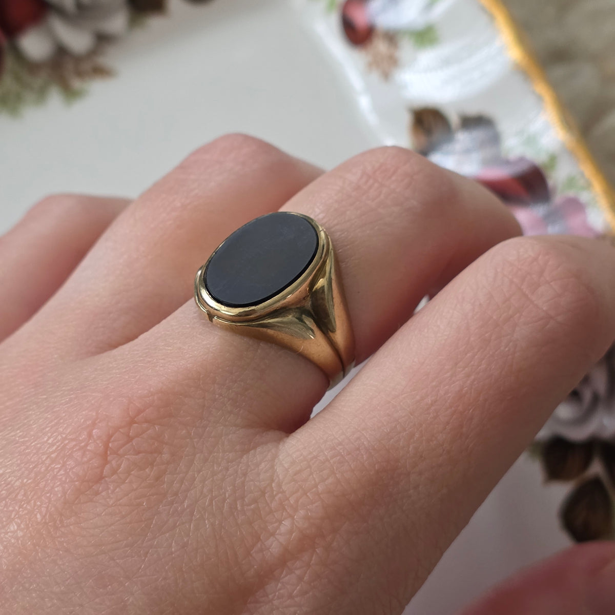 Vintage 8k zegelring met onyx