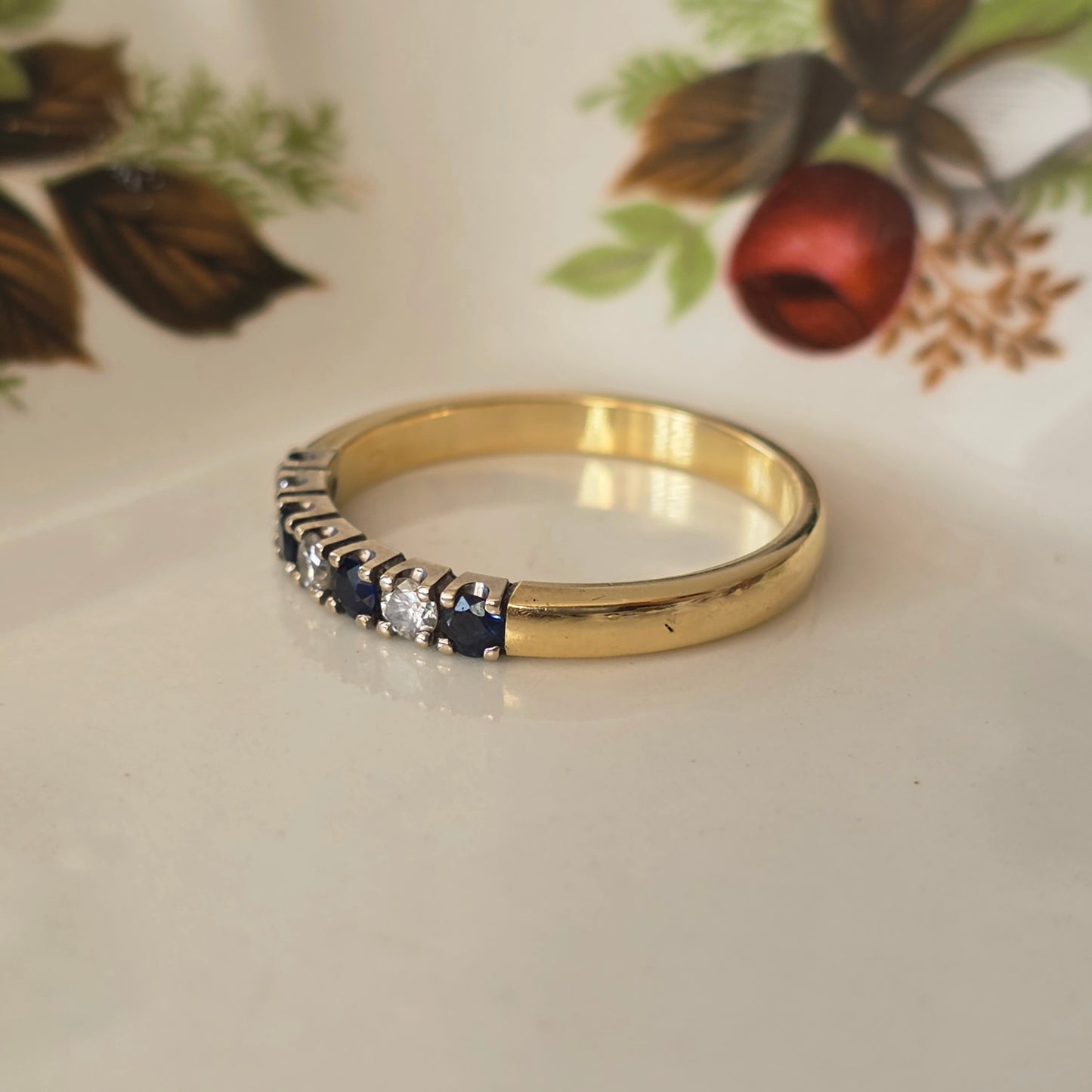 Vintage 14k gouden ring met saffier en diamant 0.12ct