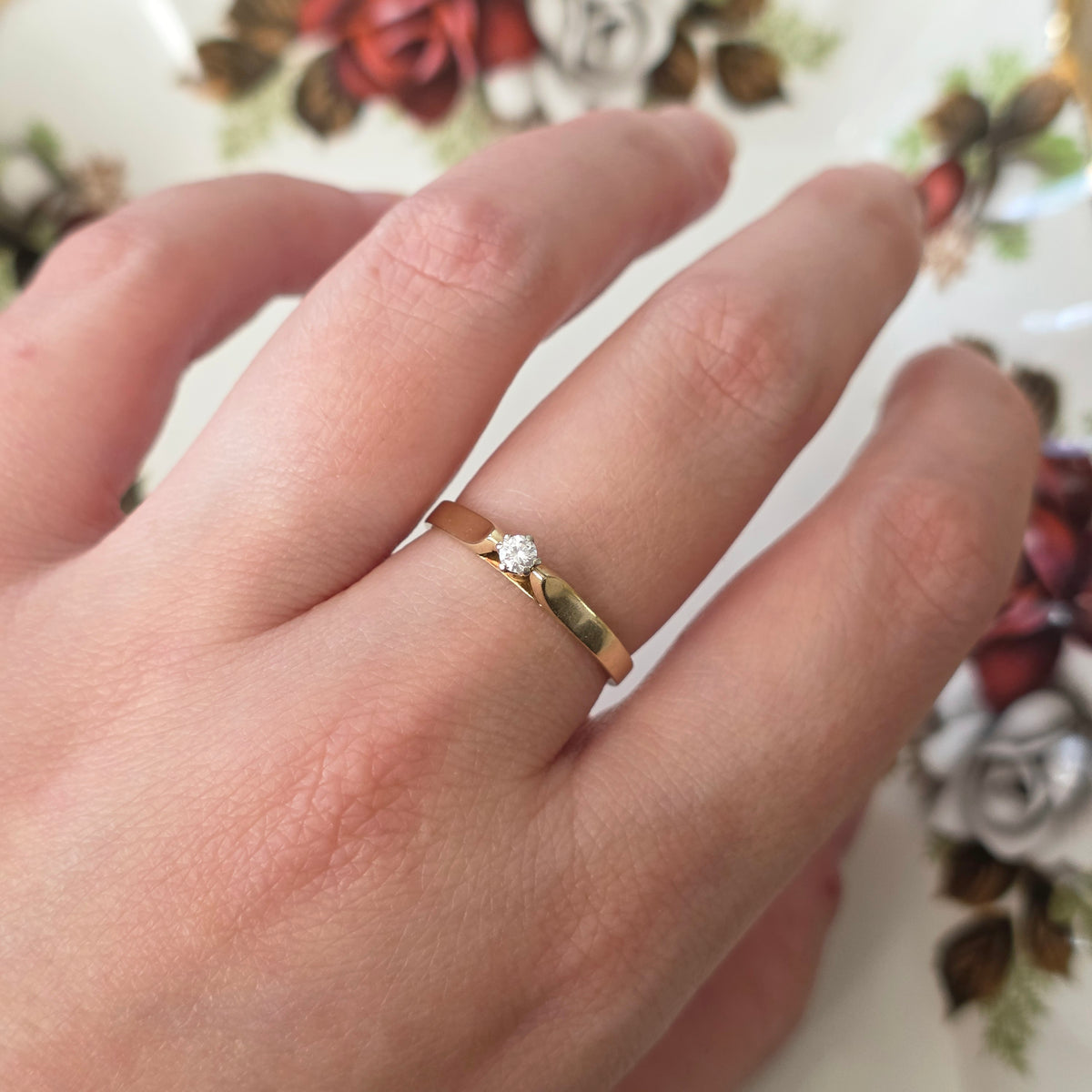 Vintage 14k gouden ring met diamant 0.08ct