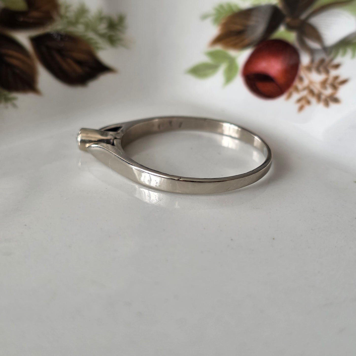 Vintage 14k witgouden verlovingsring met solitair diamant 0,06ct