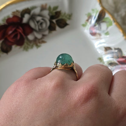 Vintage 14k gouden ring met groene beryl cabochon